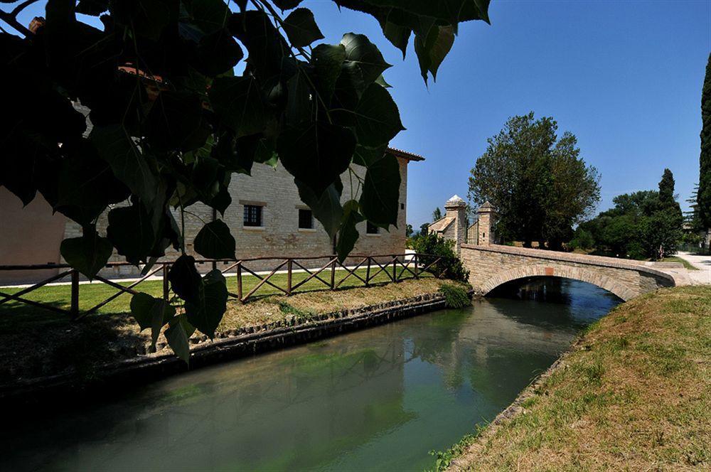Country House Casco Dell'Acqua Trevi Eksteriør billede